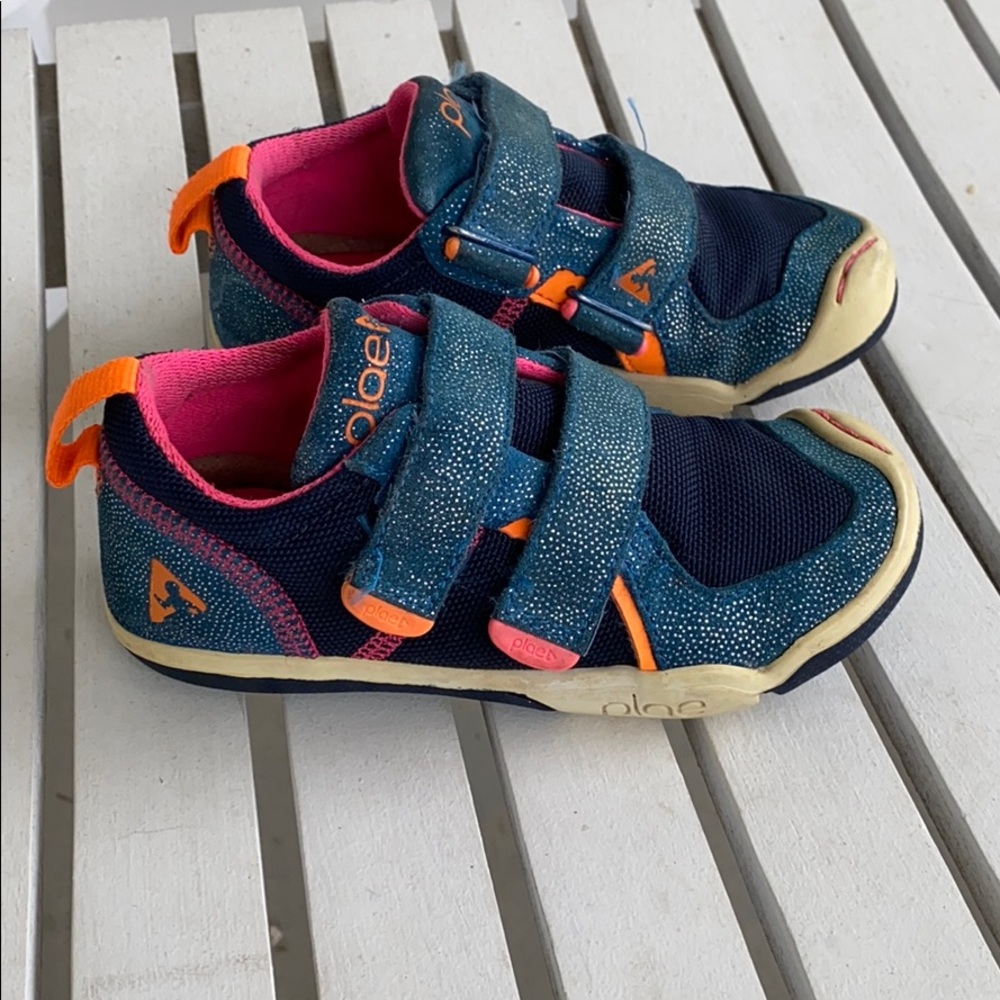 Blue sparkle Plae Ty shoes